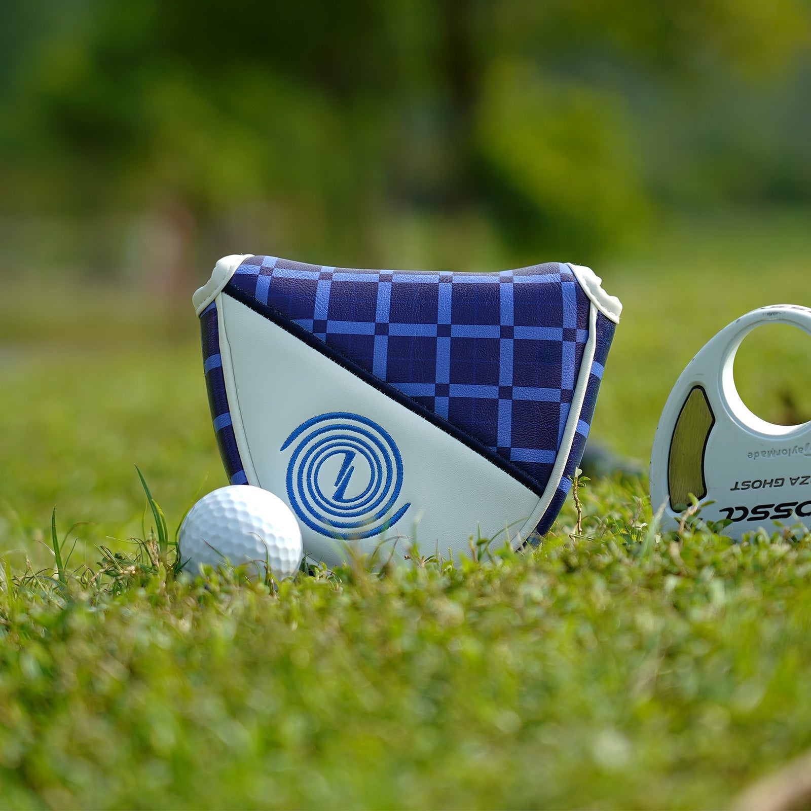 Blue Plaid Mosquito Coil Mallet Putter Cover