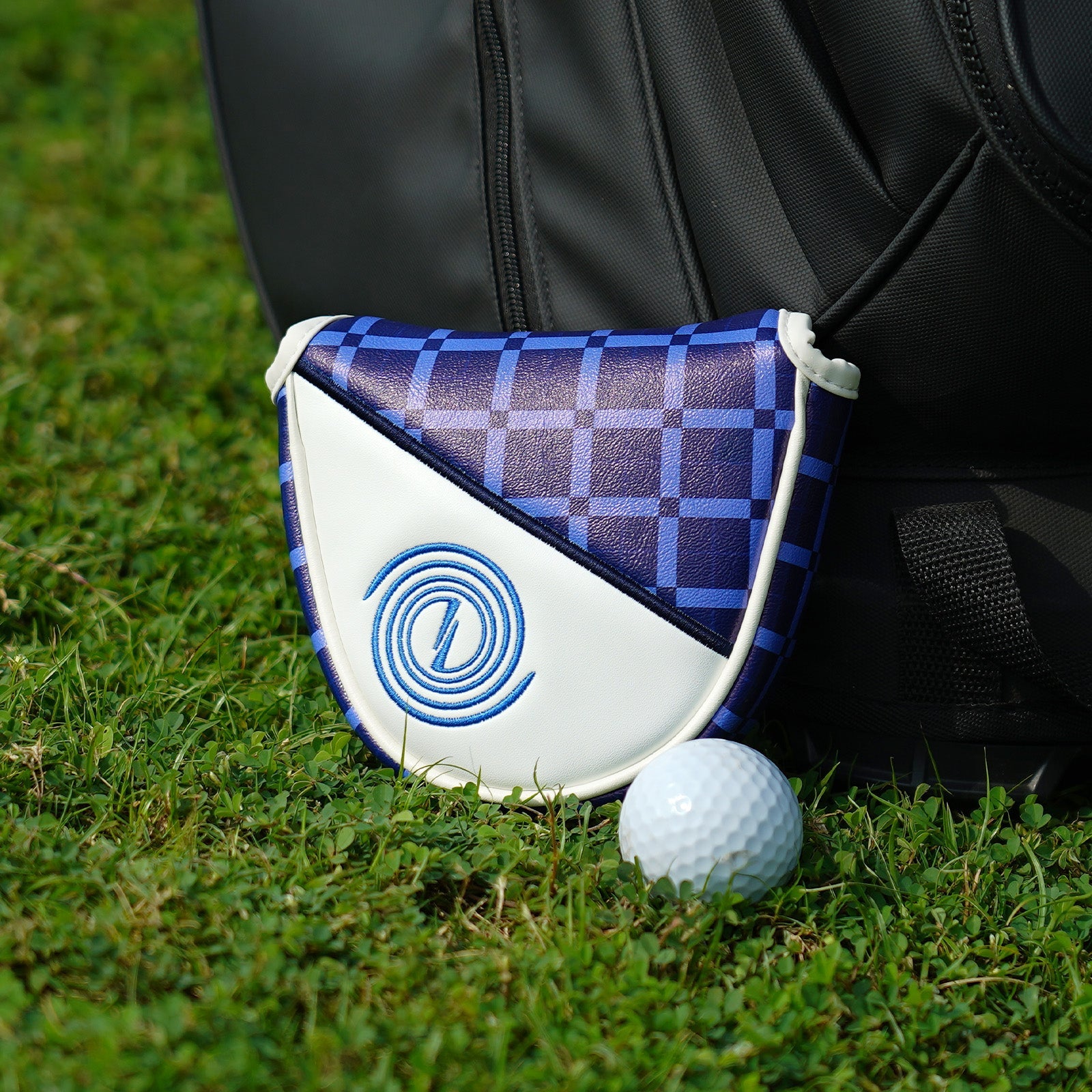 Blue Plaid Mosquito Coil Mallet Putter Cover