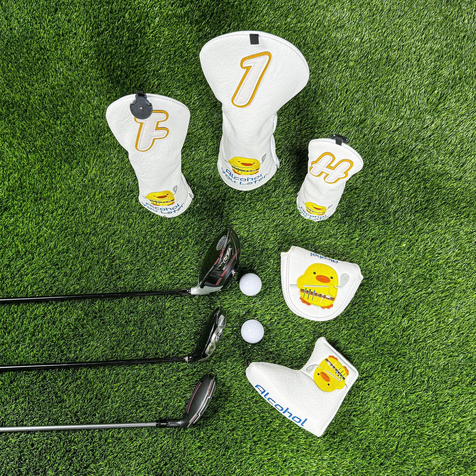 White PU Yellow Duck Mallet Blade Head Cover