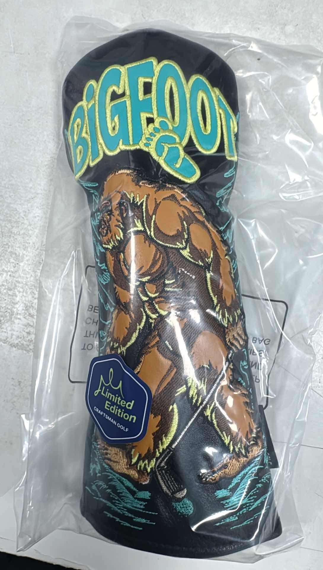 Black PU Leather Bigfoot Patch Embroidery Two-Piece Hybrid Headcover and fairway wood headcover